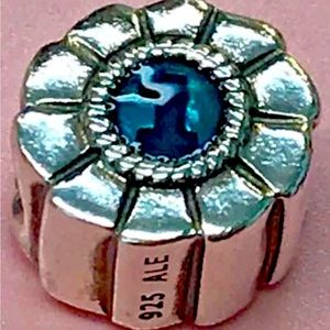 PANDORA BLUE RIBBON 1ST PLACE CHARM 790519EN08 RETIRED #1 PRIZE RARE 925